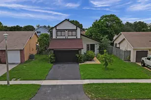 3253 NW 104th Ave, Sunrise, FL 33351 - Photo 6