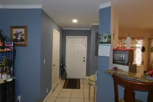 1106 SW 44th Way, Deerfield Beach, FL 33442 - Photo 4