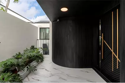 2651 NE 22nd Ct, Pompano Beach, FL 33062 - Photo 20