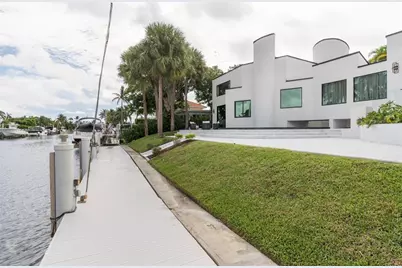 2651 NE 22nd Ct, Pompano Beach, FL 33062 - Photo 92