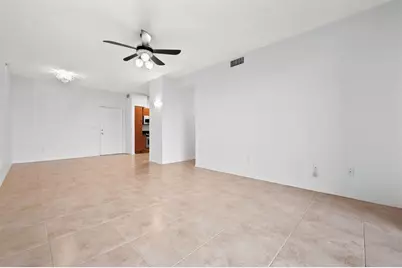 233 S Federal Highway, Unit #515, Boca Raton, FL 33432 - Photo 6