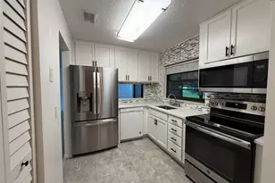 6101 Woodlake Blvd, Greenacres, FL 33463 - Photo 6