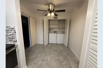 6101  Woodlake Blvd, Greenacres, FL 33463 - Photo 8