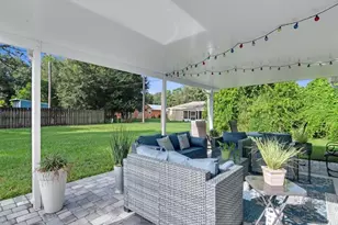 1365 21st Pl SW, Vero Beach, FL 32962 - Photo 22