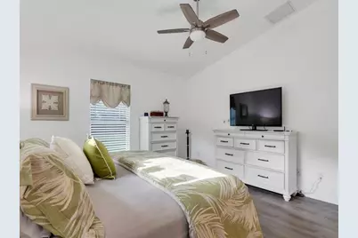 1365  21st Pl SW, Vero Beach, FL 32962 - Photo 14