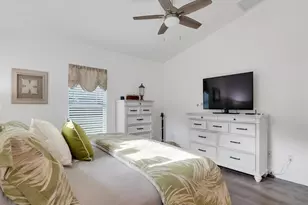 1365 21st Pl SW, Vero Beach, FL 32962 - Photo 14