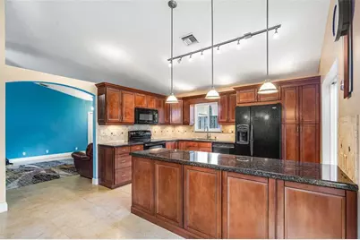 1443  Banyan Cir, Pompano Beach, FL 33069 - Photo 10