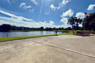 9340 Lagoon Pl, Davie, FL 33324 - Photo 46