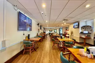 9340 Lagoon Pl, Davie, FL 33324 - Photo 22