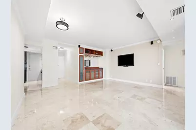 3233 NE 34th St, Unit #1712, Fort Lauderdale, FL 33308 - Photo 2