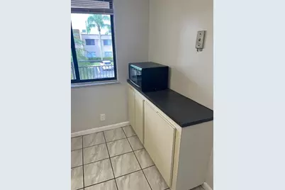 16441  Blatt Blvd, Unit #204, Weston, FL 33326 - Photo 6
