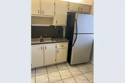 16441  Blatt Blvd, Unit #204, Weston, FL 33326 - Photo 4