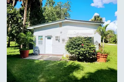 1048  Arvin Ln, Moore Haven, FL 33471 - Photo 1