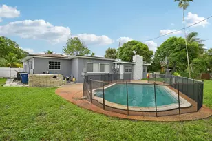 667 W Melrose Cir, Fort Lauderdale, FL 33312 - Photo 24