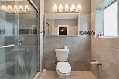 667 W Melrose Cir, Fort Lauderdale, FL 33312 - Photo 18