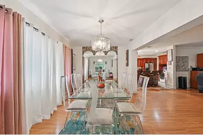 667 W Melrose Cir, Fort Lauderdale, FL 33312 - Photo 8