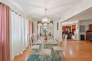 667 W Melrose Cir, Fort Lauderdale, FL 33312 - Photo 8