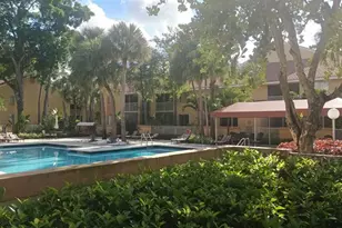 1055 Coral Club Dr, Coral Springs, FL 33071 - Photo 8