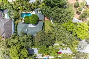 1017 SE 13th Terrace, Fort Lauderdale, FL 33316 - Photo 12