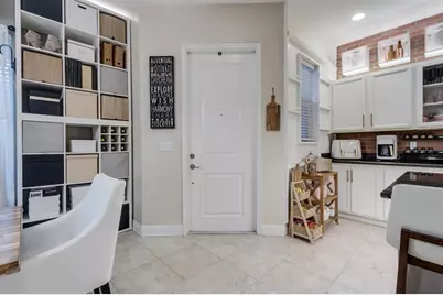 12467 NW 17th Ct, Pembroke Pines, FL 33028 - Photo 8