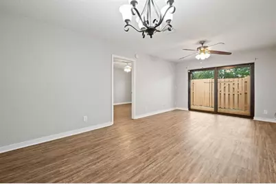 [Address not provided], West Palm Beach, FL 33415 - Photo 6