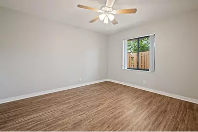 [Address not provided], West Palm Beach, FL 33415 - Photo 12