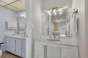 5860 NW 44th St, Lauderhill, FL 33319 - Photo 14