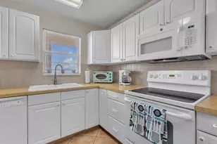 5860 NW 44th St, Lauderhill, FL 33319 - Photo 4