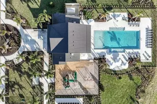 589 SE Ranch Oak Cir, Port Saint Lucie, FL 34984 - Photo 20