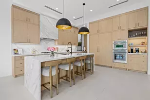 2420 NE 48th St, Lighthouse Point, FL 33064 - Photo 12