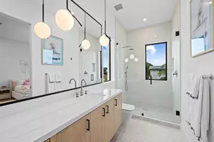 2420 NE 48th St, Lighthouse Point, FL 33064 - Photo 26