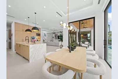 2420 NE 48th St, Lighthouse Point, FL 33064 - Photo 14