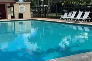 21861 NW 2nd Ct, Pembroke Pines, FL 33029 - Photo 30