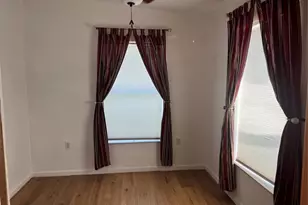 21861 NW 2nd Ct, Pembroke Pines, FL 33029 - Photo 4