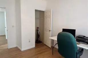 21861 NW 2nd Ct, Pembroke Pines, FL 33029 - Photo 16