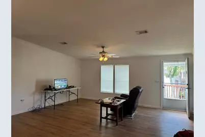 21861 NW 2nd Ct, Pembroke Pines, FL 33029 - Photo 8