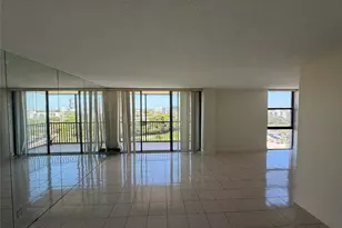 20335 W Country Club Dr, Aventura, FL 33180 - Photo 2