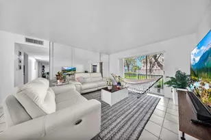 13700 SW 62nd St Unit, Miami, FL 33183 - Photo 12