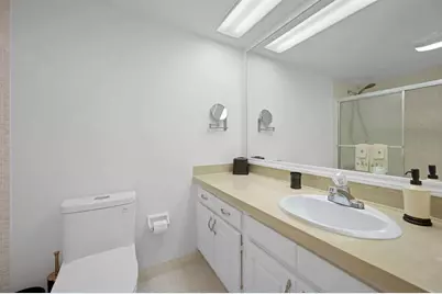 2901 S Palm Aire Dr, Unit #502, Pompano Beach, FL 33069 - Photo 16