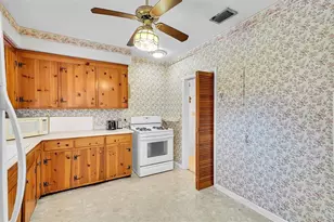 917 N 17th Ave, Hollywood, FL 33020 - Photo 18