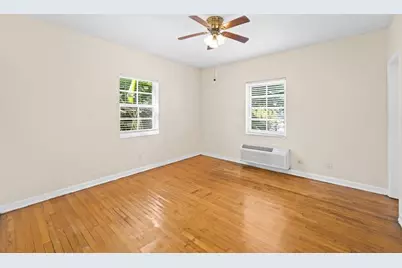 1241  13th St, Unit #4, Miami Beach, FL 33139 - Photo 10