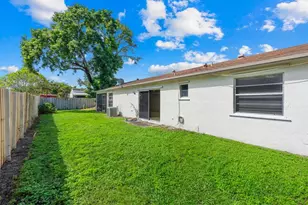 14680 N Beckley Square, Davie, FL 33325 - Photo 20