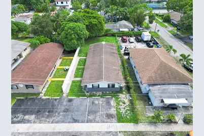 404 NE 4th St #1-2, Pompano Beach, FL 33060 - Photo 40