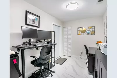 2051 NW 93rd Ln, Sunrise, FL 33322 - Photo 12