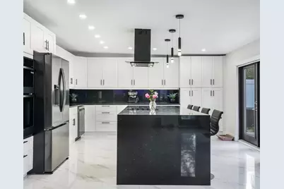 2051 NW 93rd Ln, Sunrise, FL 33322 - Photo 24