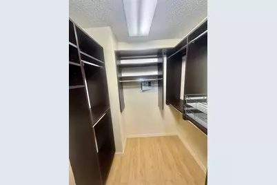 1654 SW 109th Ter, Davie, FL 33324 - Photo 16