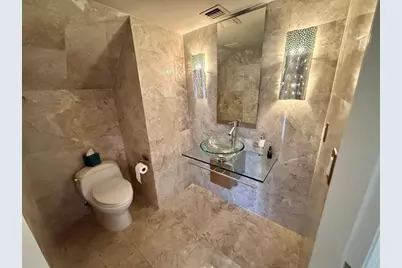 1654 SW 109th Ter, Davie, FL 33324 - Photo 8