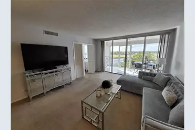 3090 N Course Dr, Unit #510, Pompano Beach, FL 33069 - Photo 8