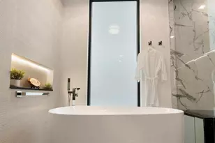 2581 NE 50th St, Lighthouse Point, FL 33064 - Photo 48