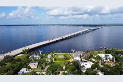 1301  Rio Vista Ave, Fort Myers, FL 33901 - Photo 16